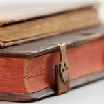 Antique books: Photo 1035470 © Alexander Maksimov | Dreamstime.com