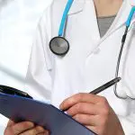 Doctor with clipboard featured image: Photo 93837876 © Kurhan | Dreamstime.com