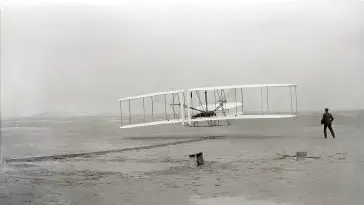 Photo of the Wright Brothers first successful aircraft, December 1, 1901