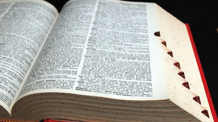 Open dictionary: Photo 18742963 / Dictionary © Mlhead | Dreamstime.com