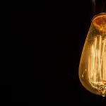 Edison Lightbulb: Photo 69232432 / Background © Ronald Lane | Dreamstime.com