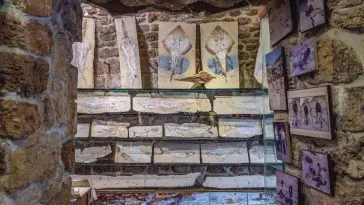 Fish fossil display, museum of Byblos, Lebanon: Photo 219611401 © Fotokon | Dreamstime.com