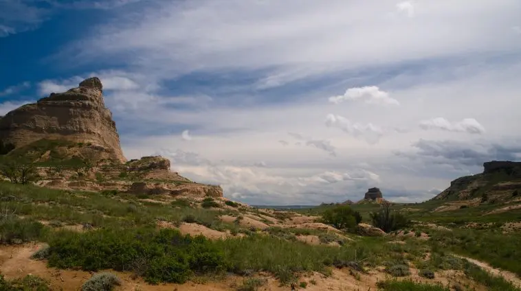 Scotts Bluff, Nebraska: Photo 64687573 © Earlofomaha | Dreamstime.com