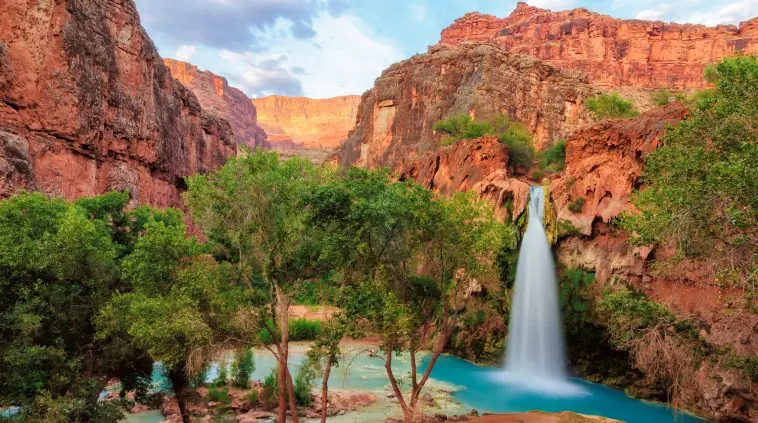 Havasu Falls, Grand Canyon: Photo 67453620 © Luckyphotographer | Dreamstime.com