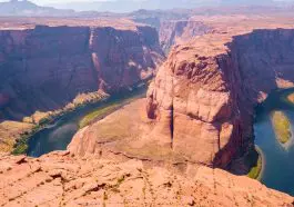 Horseshoe Bend, Arizona, from above: ID 200573209 | Horseshoe Bend © Wirestock | Dreamstime.com