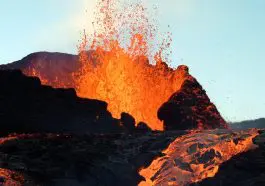Lava cone, Reunion Island: ID 3075336 © Juliengrondin | Dreamstime.com