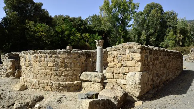 Synagogue ruins, Banias National Park, Israel: ID 45233036 | Israel Synagogue Archaeology © Leonid Spektor | Dreamstime.com