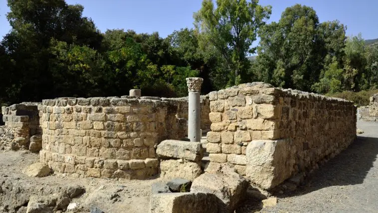 Synagogue ruins, Banias National Park, Israel: ID 45233036 | Israel Synagogue Archaeology © Leonid Spektor | Dreamstime.com