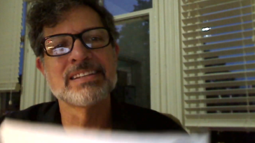 "Half-billion year-old" soft tissue found? Dr J video still