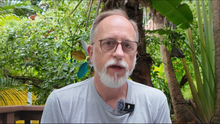 Evolutionists explain why thousands of papers are wrong about Natural Selection video still