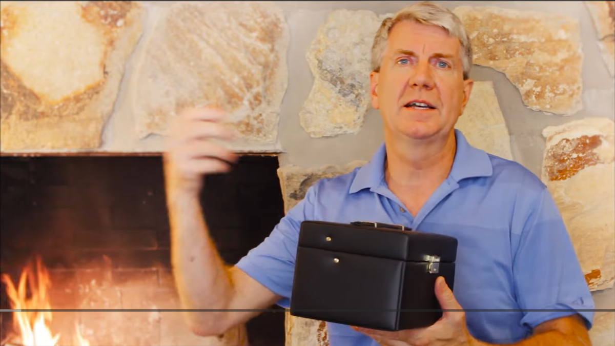 The Swan That Reveals Truth video still