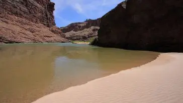 Hance Beach, Grand Canyon: ID 153244095 © Francisco Blanco | Dreamstime.com