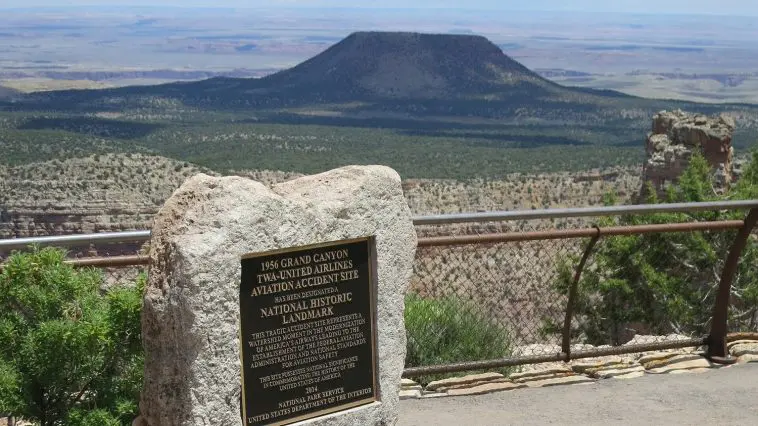 Bronze plaque and stone memorial commemorating the 1956 Grand Canyon TWA-United Airlines Aviation Accident Site in Grand Canyon National Park. Photo credit: National Park Service