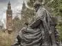 Lord Kelvin statue Kelvingrove park, Glasgow, Scotland: ID 82361641 | History © Antony Mcaulay | Dreamstime.com