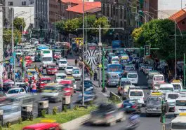 Rush hour in La Paz, Bolivia: ID 193650700 © Rodrigolab | Dreamstime.com