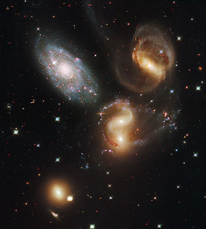 300px-Stephan's_Quintet_Hubble_2009_full