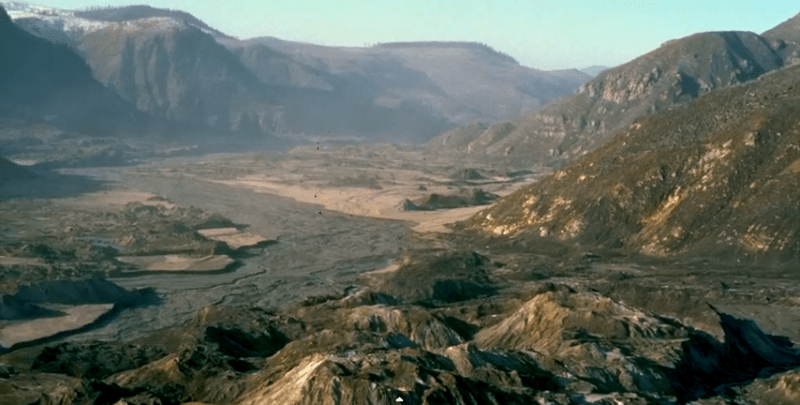 Dry valley with erosion: DRM