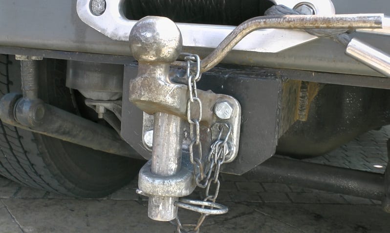 Trailer hitch with ball on top
