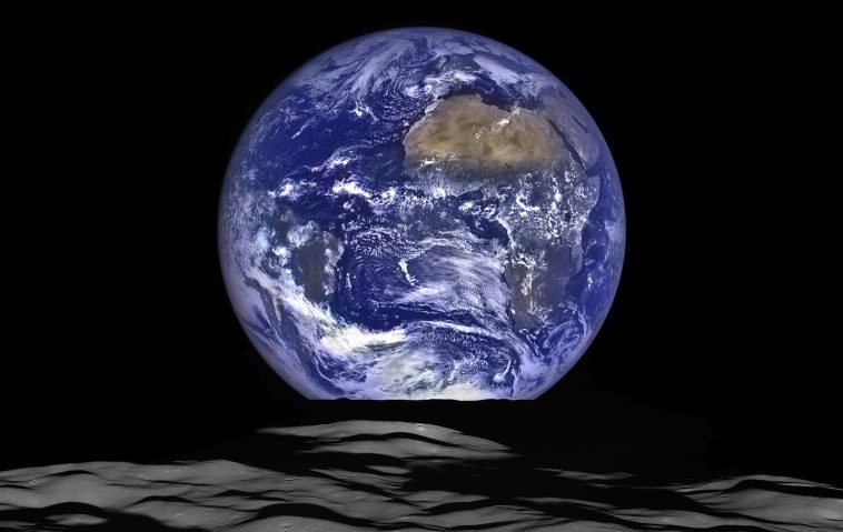 Earthrise from the moon, photo credit: NASA