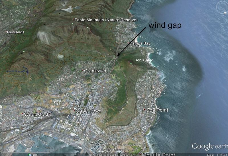 Image of Cape Town from above with the wind gap marked