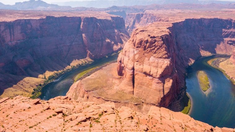 Horseshoe Bend, Arizona, from above: ID 200573209 | Horseshoe Bend © Wirestock | Dreamstime.com